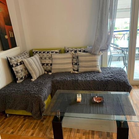 Roses Apartments Michaniona Dış mekan fotoğraf