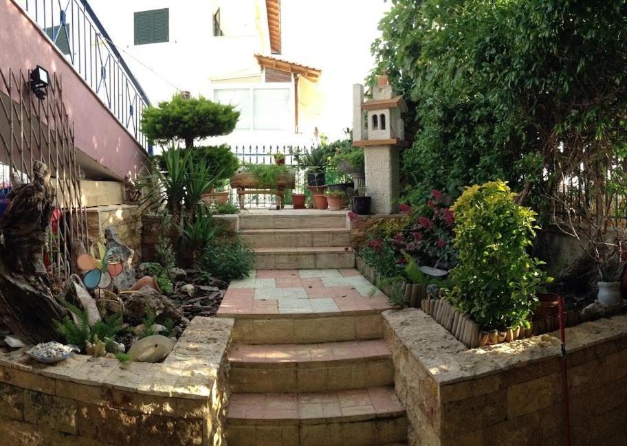 Roses Apartments Michaniona Dış mekan fotoğraf