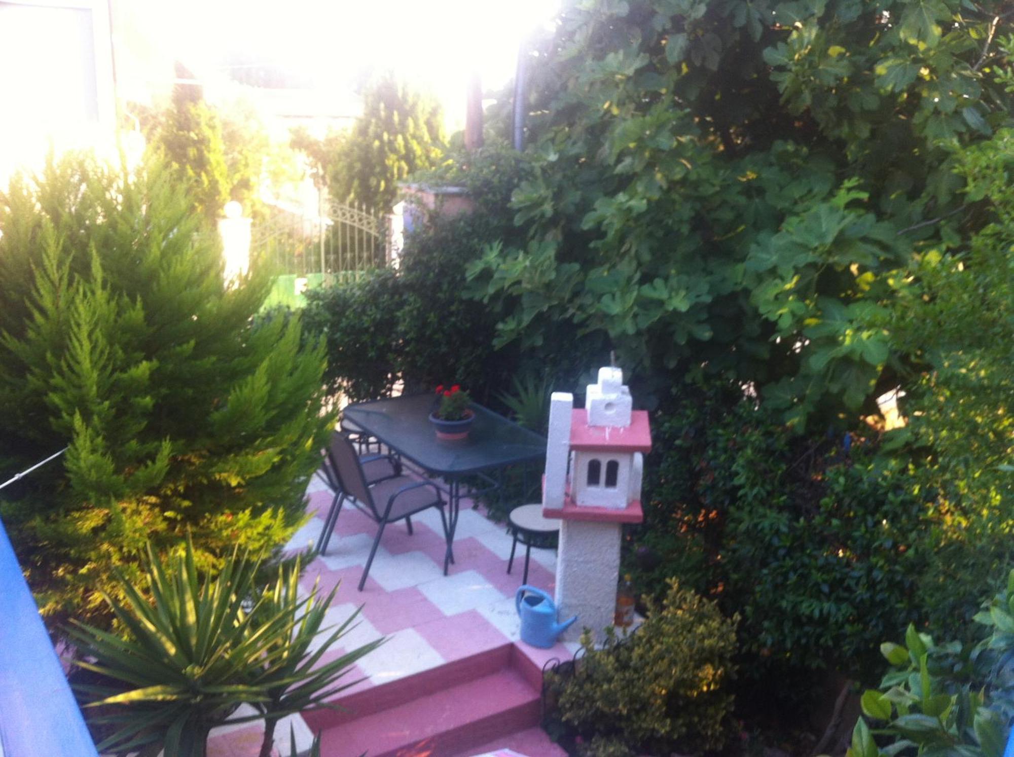 Roses Apartments Michaniona Dış mekan fotoğraf