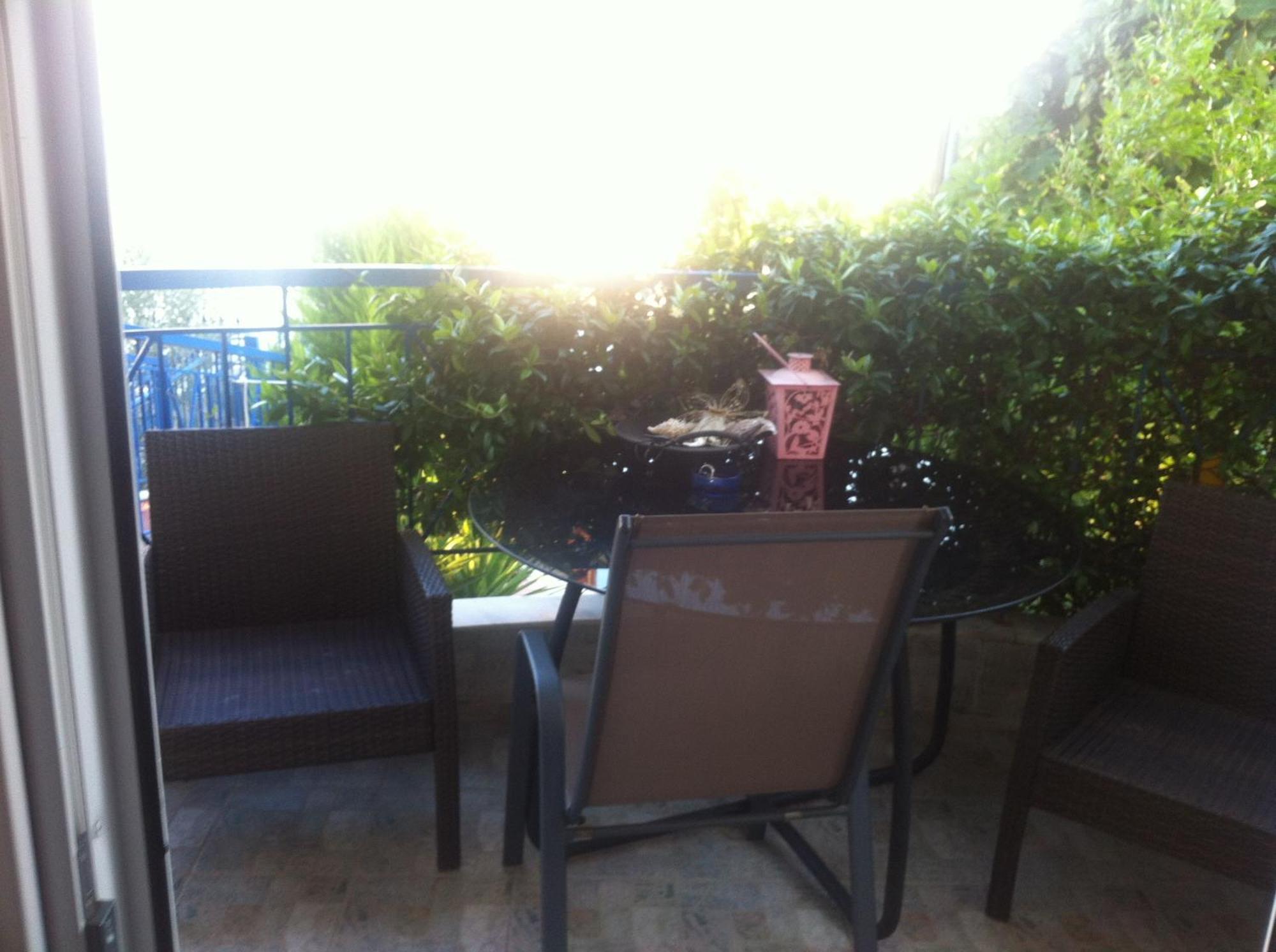 Roses Apartments Michaniona Dış mekan fotoğraf